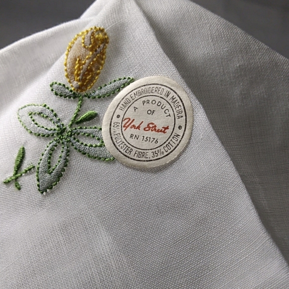 York Street Embroidered in Madeira Hankie - Picture 7 of 8
